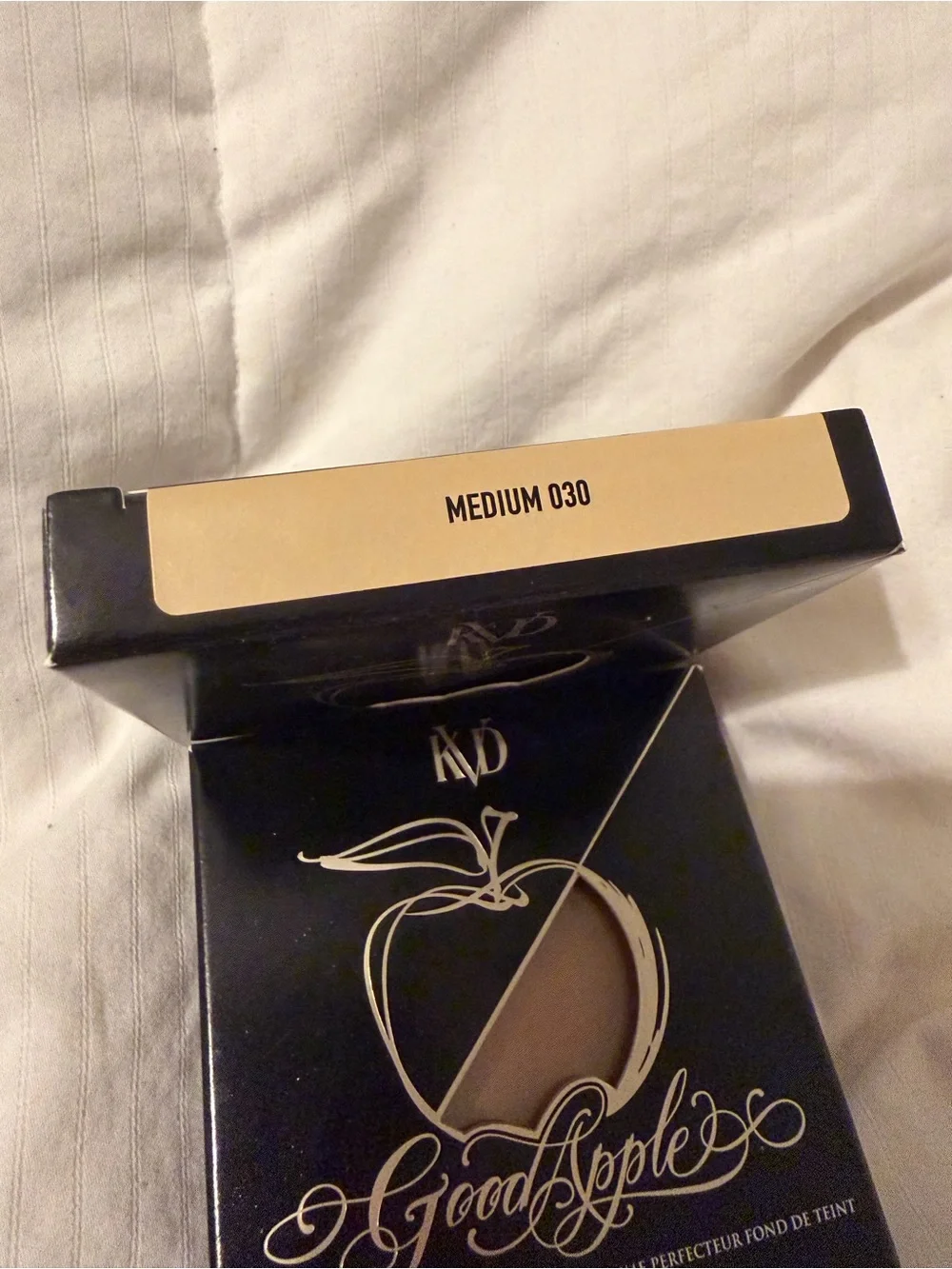 Kat Von D Good Apple Foundation Balm — Medium 030